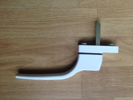 Tay đa điểm cửa nhựa